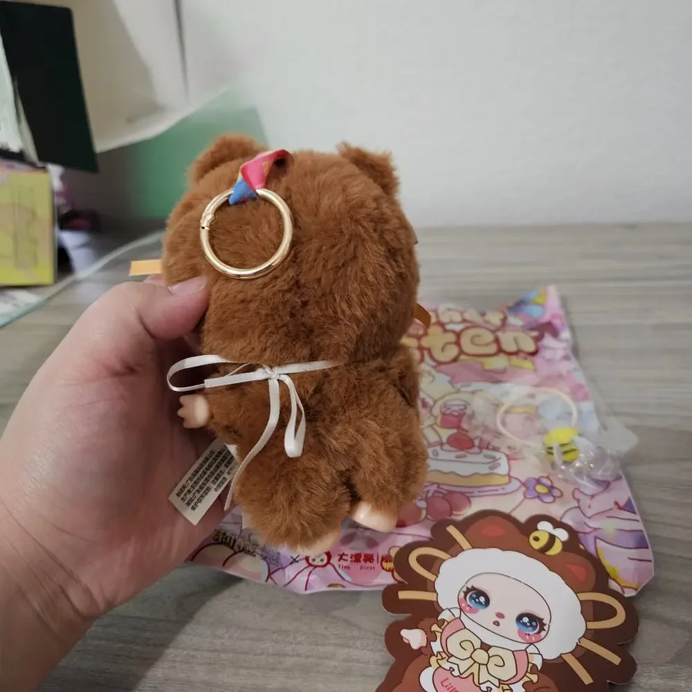 Liila's Chef Kitten Blind Box Chocolate Hug Roll Vinyl Plush Pendent NO BOX